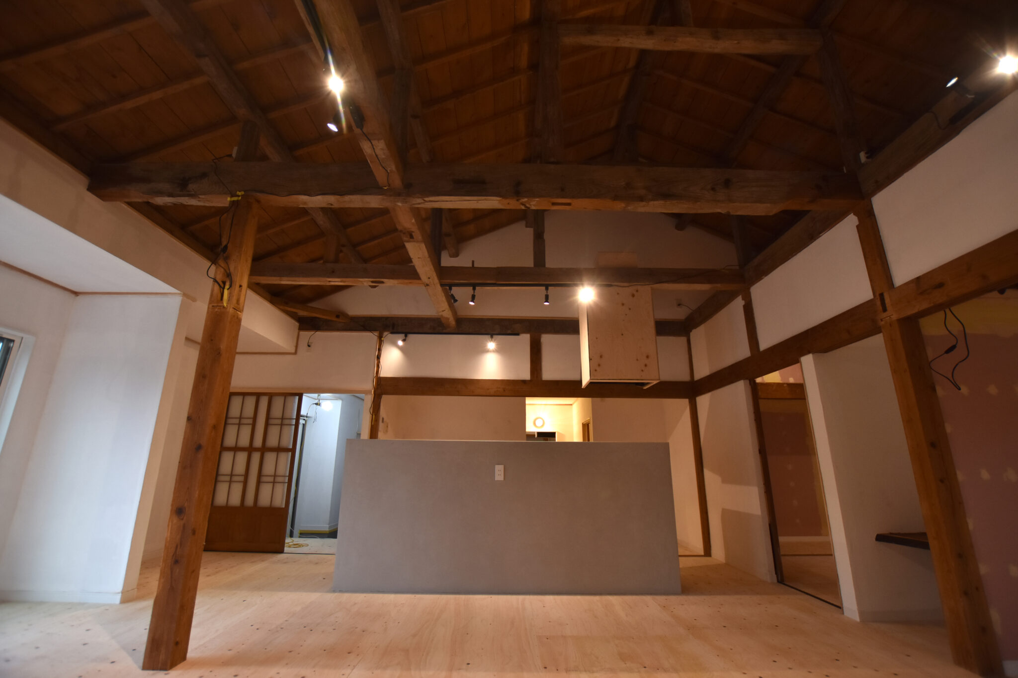 【リノベ】先祖代々の家を心地よいカフェ風空間に