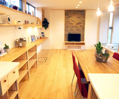 私たちがつくるのは「作品」ではない